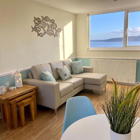 Lighthouse View, One Min From Harbour & Beach Apartment Scarborough Bagian luar foto