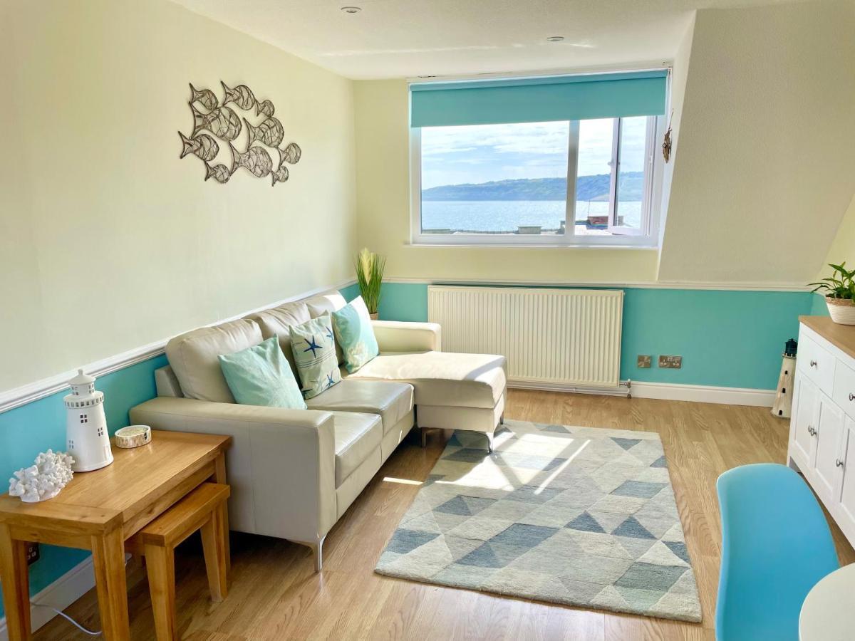Lighthouse View, One Min From Harbour & Beach Apartment Scarborough Bagian luar foto