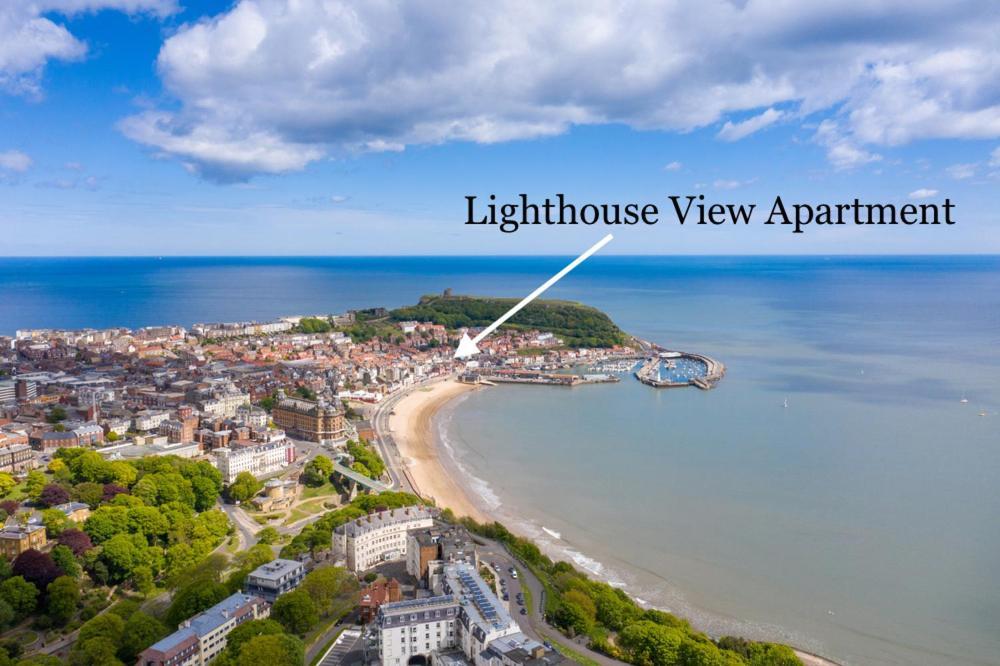 Lighthouse View, One Min From Harbour & Beach Apartment Scarborough Bagian luar foto